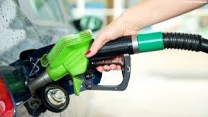 Com queda no preço da gasolina, abastecer com etanol só é vantajoso em quatro estados