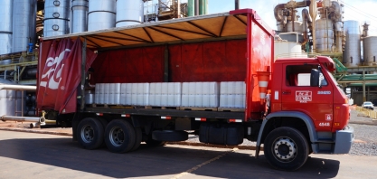 Copersucar doa 14 mil litros de álcool para cidades do Centro-Oeste Paulista