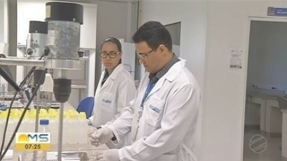 Em Três Lagoas, parceria viabiliza produção de álcool em geral para hospitais e usinas