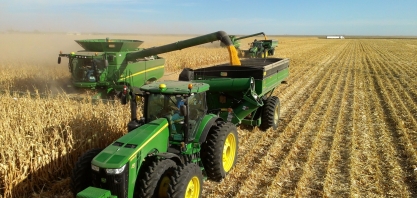 Consumo de etanol reaquece milho nos EUA