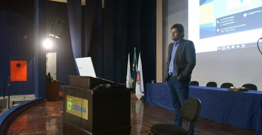 Investidores alemães apresentam proposta para construção de uma usina de álcool de milho na área ZPE - Foto: André Santos/PMUInvestidores alemães apresentam proposta para construção de uma usina de álcool de milho na área ZPE - Foto: André Santos/PMU