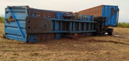 Tempestade tomba rodotrem e granizo arrasa canavial em Rio Brilhante, Mato Grosso do Sul