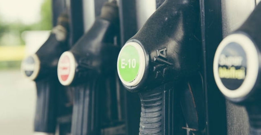 Biocombustível tenta assegurar competitividade diante da gasolina, com o petróleo no radar (Imagem: Pixabay)