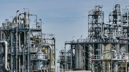Total vai usar refinaria para produzir combustível renovável