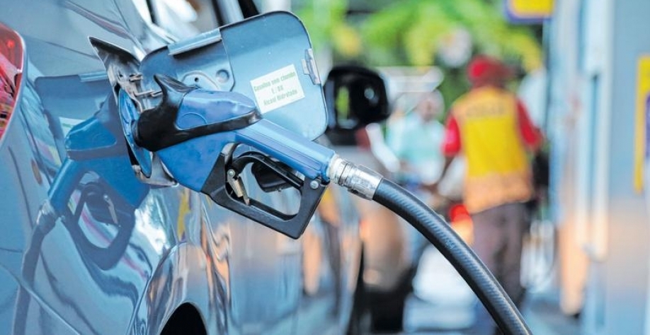 O aumento operado pela Petrobras segue a valorização do preço do petróleo Brent no mercado internacional, Foto: Thiago Gadelha