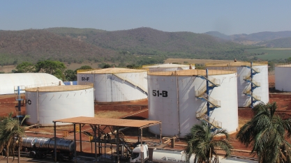 Altos níveis de estoque e demanda indefinida deverão derrubar preços do etanol no início de 2021