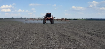 Na Cerradinho Bio, equipamento é adaptado e adubação da cana acontece em 12 linhas
