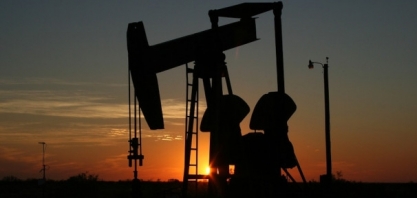 Preços do petróleo caem com avanço de casos de Covid-19 em China e EUA