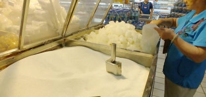 Contratos de importação de açúcar diminuem na China com aumento de estoques alfandegados