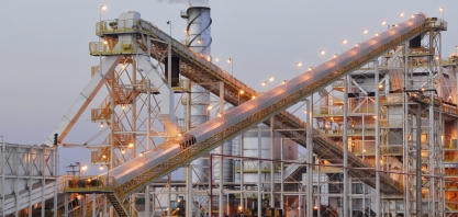 São Martinho contrata