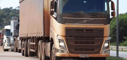 Governo estuda 'bolsa caminhoneiro' contra alta do diesel sem mexer na Petrobras