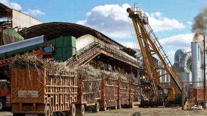 Petróleo dispara, gasolina deve ter reajuste e etanol vai de carona na indústria e distribuidora