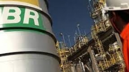 Projeto do Executivo prevê alíquota nacional para ICMS em combustível