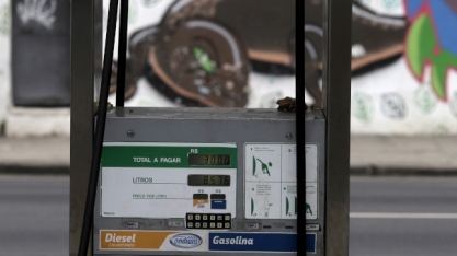 Alta do etanol na bomba e usina é ancorada nas margens maiores da gasolina, ainda que defasada