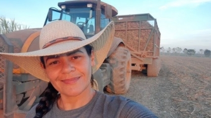 Mulheres ganham espaço no campo e atuam como operadoras de máquinas agrícolas