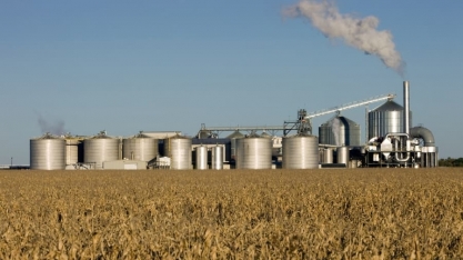 Produção de etanol nos EUA cresce 0,74% na semana, em 952 mil barris/dia