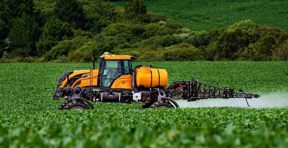 Novo pulverizador BS2225H. Tecnologia de ponta para pequenas e médias propriedades