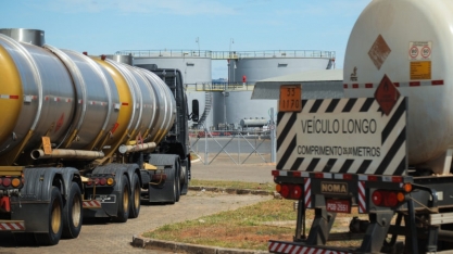Preço médio do diesel está 45% maior do que há um ano, mostra levantamento