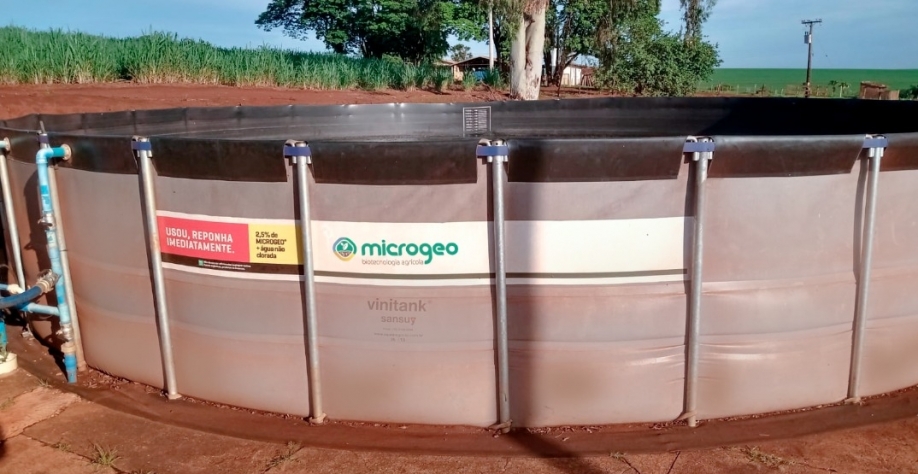 Biofábrica CLC® instalada por Aziz Rassi é destinada a produção contínua do adubo biológico Microgeo®. Foto: Arquivo pessoal