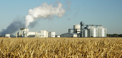 Produção de etanol nos EUA avança 0,95% na semana para 1,058 milhão de barris/dia