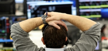 Rali de baixa do petróleo puxa derivativos agro em dia de estresse; dólar avança no BR e no mundo