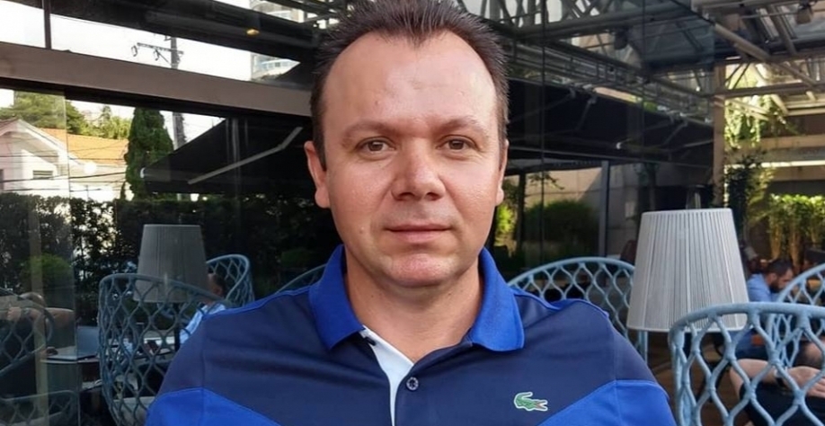 Tratamento no sulco de plantio e Terceiro Eixo estão entre os segredos da alta produtividade dos canaviais de Daine Frangiosi. Foto: Leonardo Ruiz