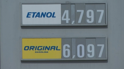 Em meio a safra da cana, litro do etanol chega a custar R$ 4,79 Ribeirão Preto, SP
