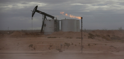 Preços do petróleo avançam e atingem máxima de 2 meses com preocupações de oferta