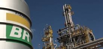 Petrobras defende atual política de preços de combustíveis e caminhoneiros falam em nova greve