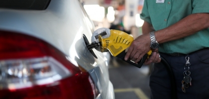 Preço médio dos combustíveis sofre nova alta semanal, segundo ANP