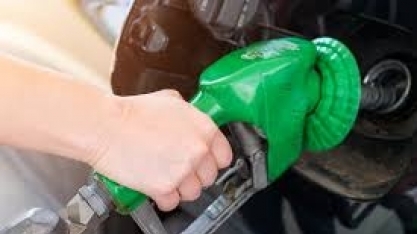 Corte de impostos sobre o diesel prejudica meta climática, diz estudo