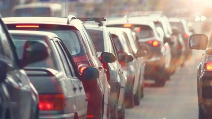 Países e empresas prometem acabar com a venda de carros a gasolina e a diesel em 20 anos