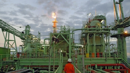 Países devem limitar financiamento público a projetos de combustíveis fósseis