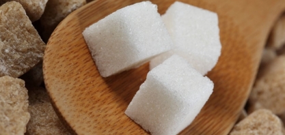 Contratos futuros do açúcar iniciam a semana em queda com preocupações de uma desaceleração econômica mundial