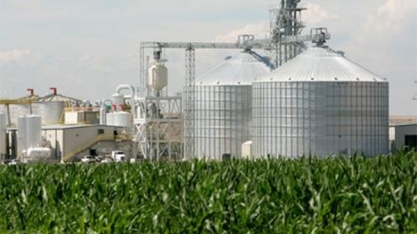 Etanol/EUA: produção aumenta 0,76% na semana, para 1,059 milhão de barris/dia