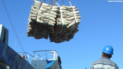 O Brasil reduz a projeção do açúcar em quase 10%