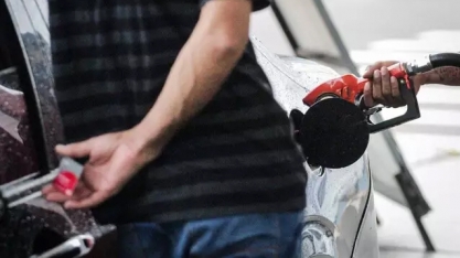 Reajuste na gasolina não chega a consumidor final e combustível continua caro