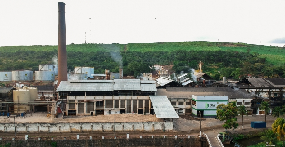 Produção das usinas de etanol contribui para a redução da emissão de poluentes. Foto: Divulgação