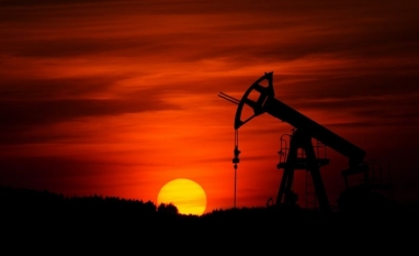 Preço do barril de petróleo pode chegar a US$ 100 em 2022, alerta Goldman Sachs