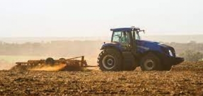 Combustível volta a subir e alta do diesel chega a 8%