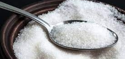 Açúcar bruto ganha 2,2% na ICE com avanço do petróleo