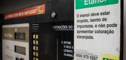 Preço do etanol recua enquanto gasolina tem alta no valor médio