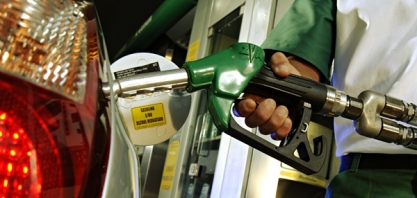 Medidas para conter o preço da gasolina podem ter o efeito contrário, dizem economistas