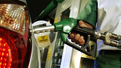 Medidas para conter o preço da gasolina podem ter o efeito contrário, dizem economistas