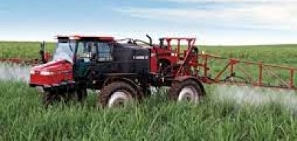 Aplicadores de defensivos terão que ter registro