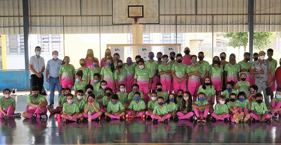  Bola Bacana - Fotos – Assessoria de Comunicação Usina Batatais.