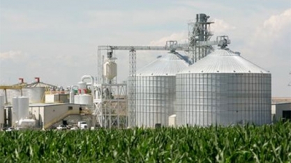 Etanol/EUA: produção aumenta 3,1% na semana, para 1,028 milhão de barris/dia