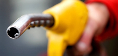 Gasolina pode ficar ainda mais cara este ano? Se depender do petróleo, sim; diz Banco Central
