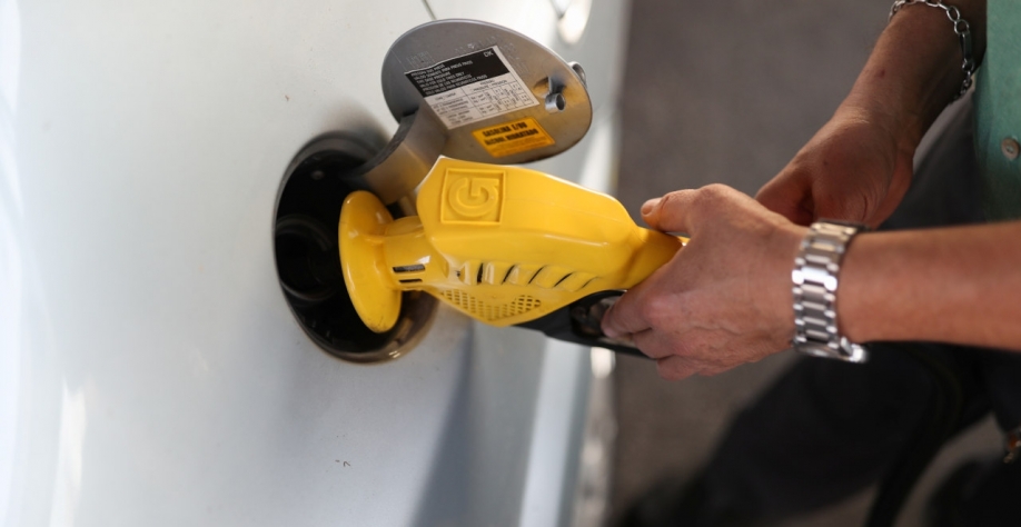 A Petrobras (PETR4) anunciou um aumento de quase 25% do diesel nas refinarias (Imagem: Reuters/Amanda Perobelli)