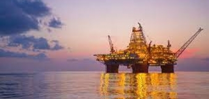 Petróleo segue em disparada e barril de Brent se aproxima de US$ 120